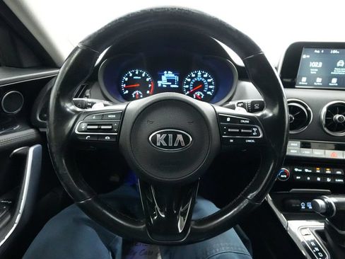 Used 2018 Kia Stinger RWD image 36