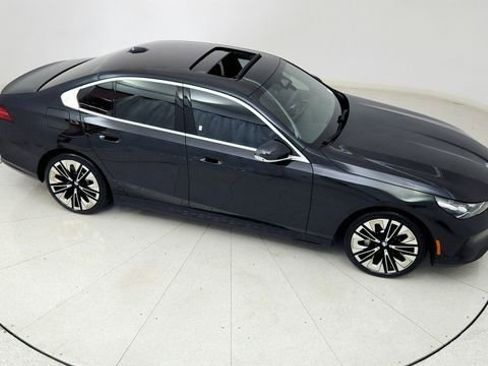 Used 2026 BMW 530i RWD image 74
