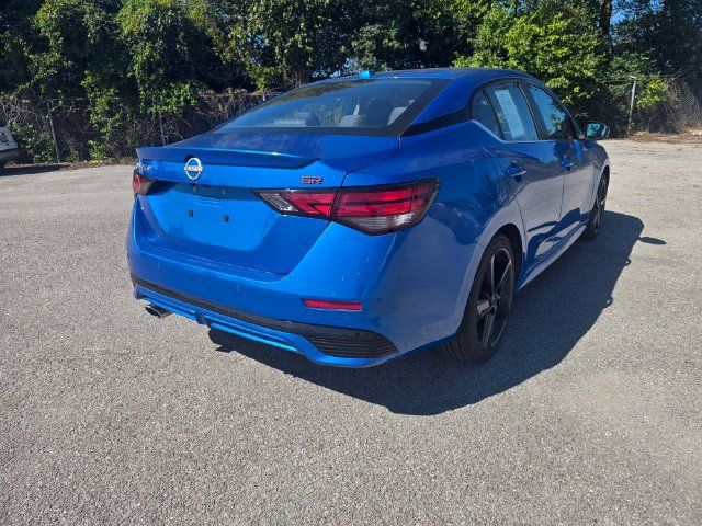 Used 2024 Nissan Sentra SR FWD image 4