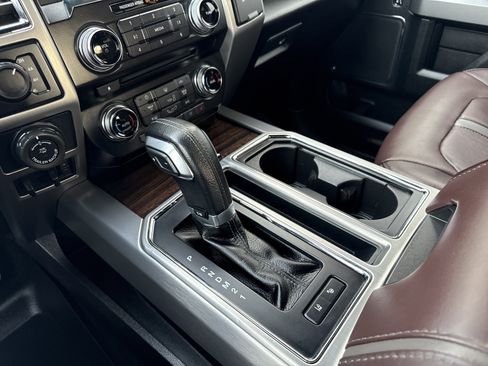 Used 2016 Ford F150 Platinum w/ Equipment Group 701A Luxury image 20