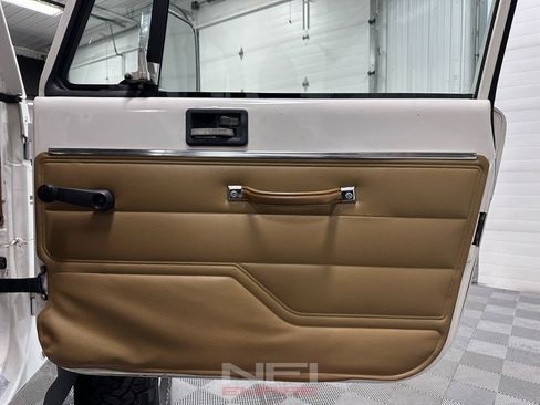 Used 1995 Jeep Wrangler Sport S image 38