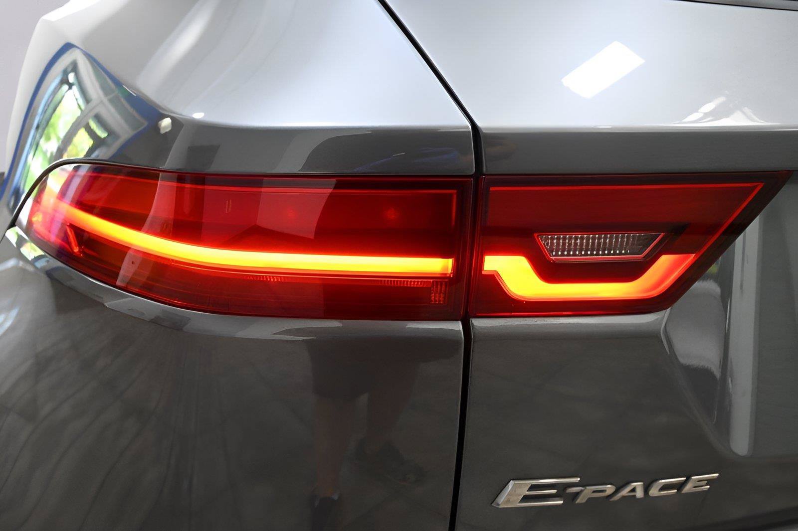 Used 2019 Jaguar E-PACE S AWD/4WD image 39