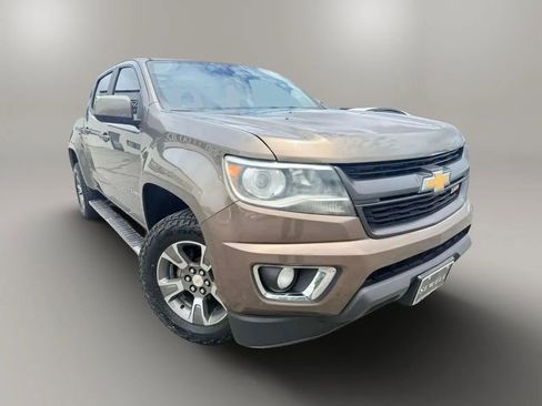 Used 2016 Chevrolet Colorado Z71 RWD image 3