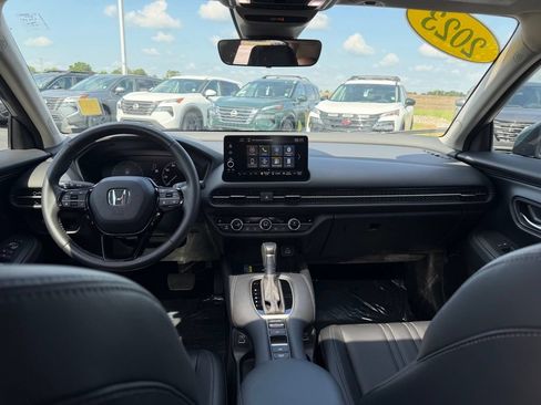 Used 2023 Honda HR-V EX-L image 37