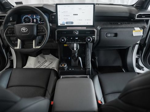 New 2026 Toyota Tacoma Limited AWD/4WD image 21