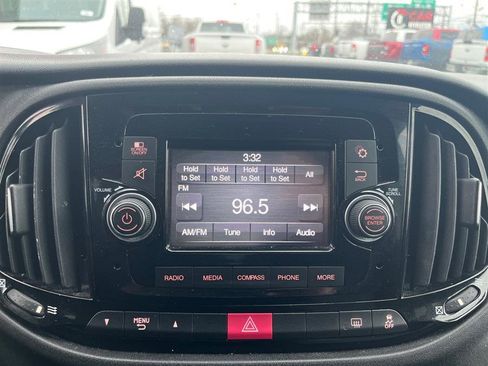 Used 2019 RAM ProMaster City Tradesman image 13