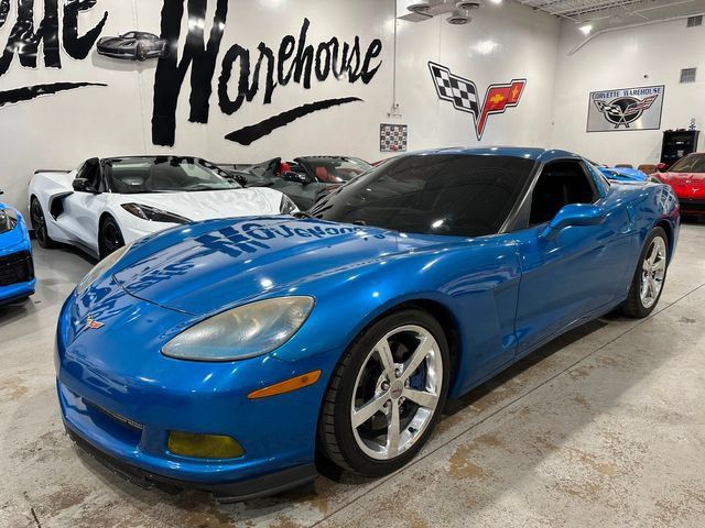 Used 2008 Chevrolet Corvette Coupe w/ Z51 Performance Package RWD image 22