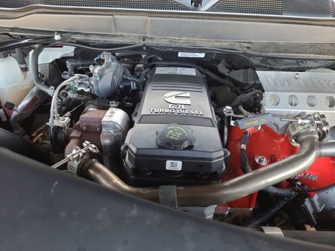 Certified 2022 RAM 2500 Laramie image 17