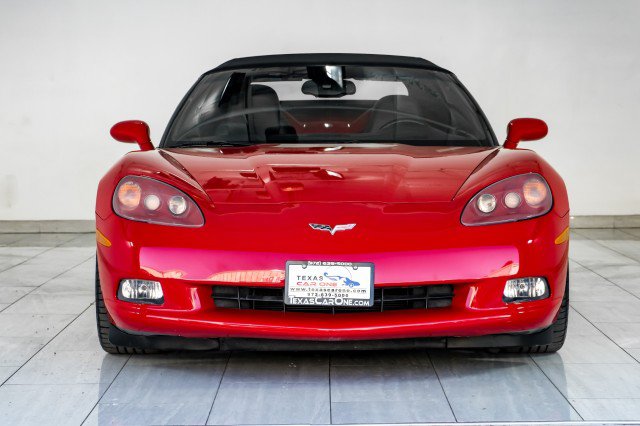 Used 2008 Chevrolet Corvette Convertible w/ Preferred Equipment Group RWD image 4