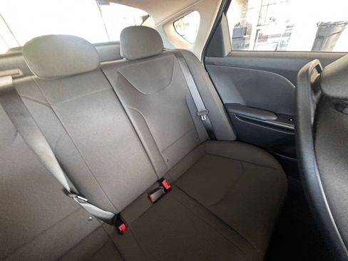 Used 2026 Kia K4 FWD image 37