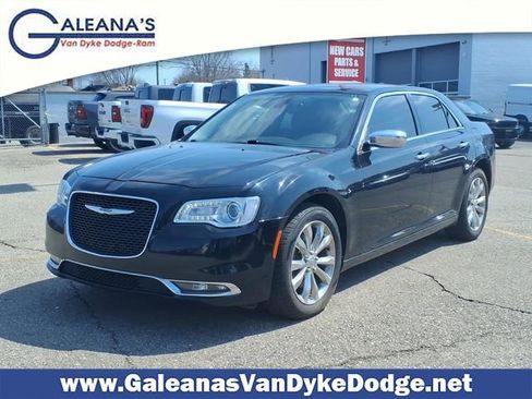 Used 2018 Chrysler 300 Limited AWD/4WD image 1