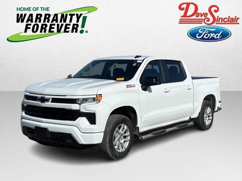 Used 2024 Chevrolet Silverado 1500 RST w/ Convenience Package II AWD/4WD image 1
