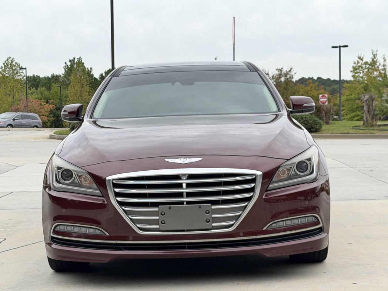 Used 2016 Hyundai Genesis 3.8 image 2