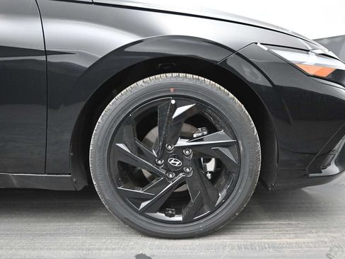 New 2026 Hyundai Elantra SEL Sport Premium FWD image 10