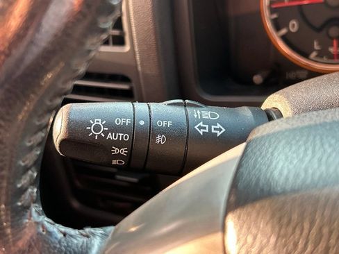 Used 2013 Nissan Titan SL w/ Heavy Metal Edition Pkg AWD/4WD image 28