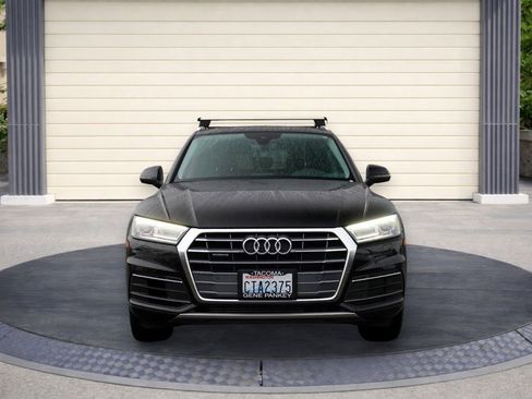 Used 2020 Audi Q5 2.0T Premium w/ Convenience Package image 2