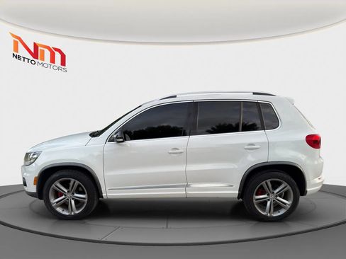 Used 2017 Volkswagen Tiguan Sport FWD image 2