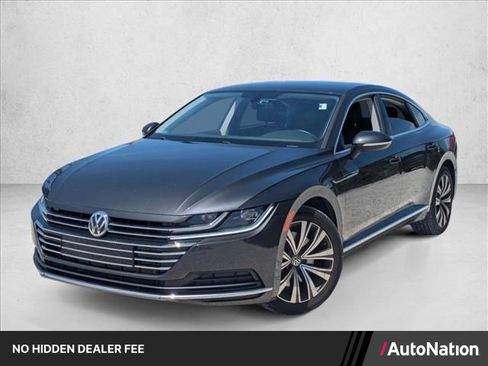 Used 2019 Volkswagen Arteon SE FWD image 1