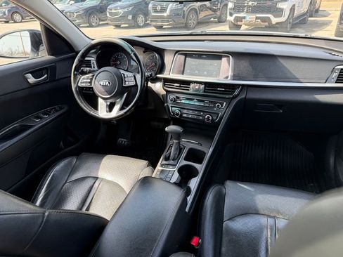 Used 2020 Kia Optima SE FWD image 18