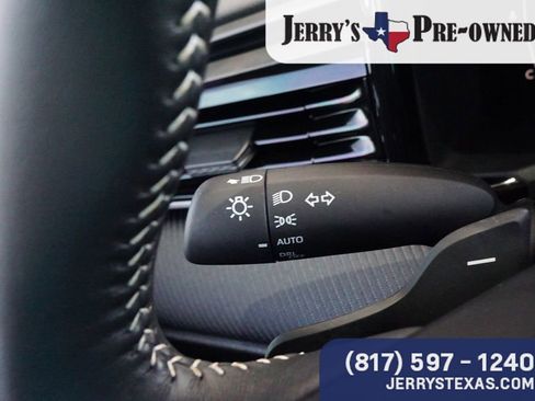 Used 2025 Toyota Camry SE w/ Multimedia Upgrade Package FWD image 16