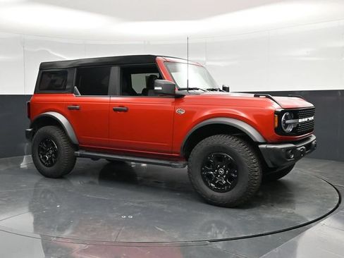 Used 2023 Ford Bronco Wildtrak AWD/4WD image 3