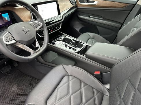 New 2026 Volkswagen Atlas SE AWD/4WD image 9