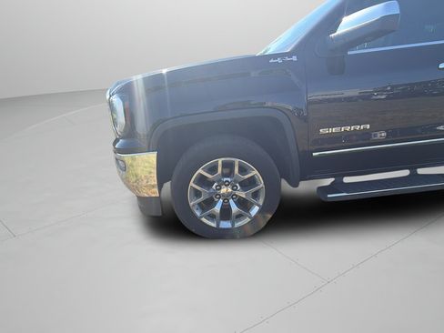 Used 2018 GMC Sierra 1500 SLT w/ SLT Premium Package AWD/4WD image 33