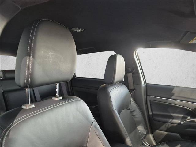 Used 2024 Mitsubishi Outlander Sport SEL AWD/4WD image 16