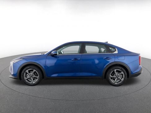 Used 2026 Kia K4 FWD image 4