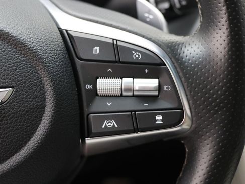 Used 2022 Genesis G70 3.3T w/ Sport Advanced Package image 20