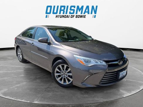 Used 2016 Toyota Camry XLE w/ Advanced Technology Package FWD image 1