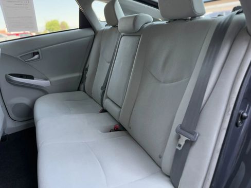 Used 2014 Toyota Prius Two image 15