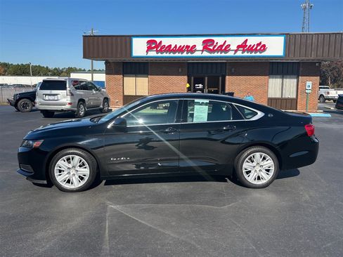 Used 2015 Chevrolet Impala LS w/ LS Convenience Package image 6