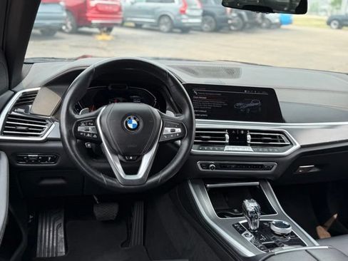Used 2022 BMW X5 xDrive40i AWD/4WD image 9