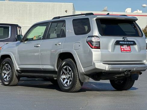 Certified 2024 Toyota 4Runner TRD Off-Road image 7
