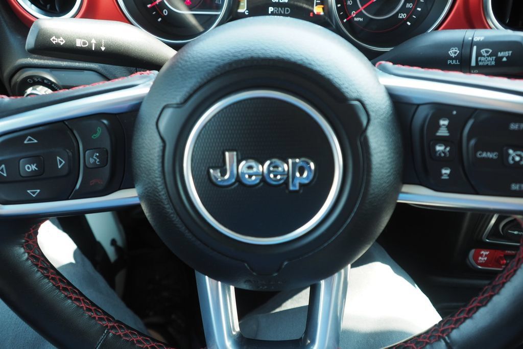 Used 2021 Jeep Gladiator Rubicon AWD/4WD image 31