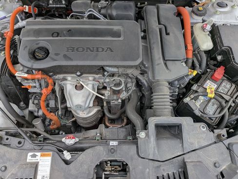 Used 2024 Honda Accord Sport image 31