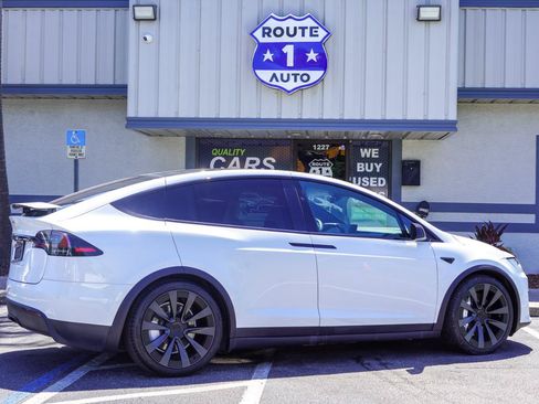 Used 2022 Tesla Model X AWD/4WD image 6