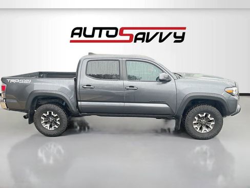 Used 2023 Toyota Tacoma TRD Off-Road w/ Black Out Package (TMS) image 8