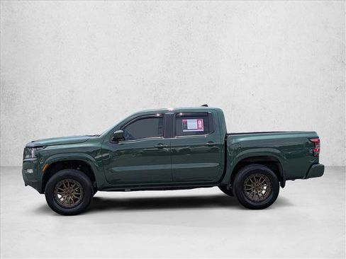 Used 2022 Nissan Frontier SV AWD/4WD image 9