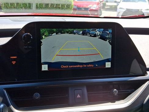 Used 2025 Lexus UX 300h FWD w/ Accessory Package (Z1) image 21