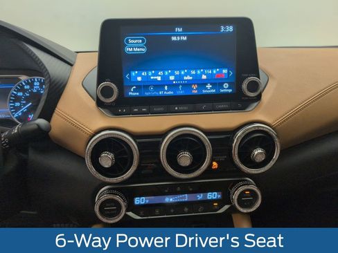 Used 2022 Nissan Sentra SV w/ SV Premium Package image 27