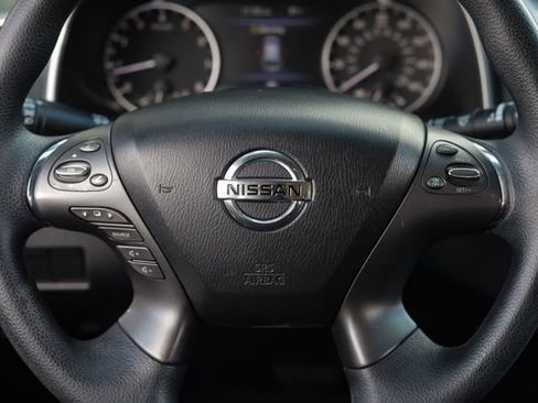 Used 2019 Nissan Murano S FWD image 27