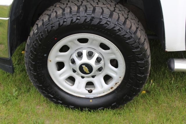Used 2014 Chevrolet Silverado 3500 W/T AWD/4WD image 22