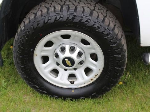 Used 2014 Chevrolet Silverado 3500 W/T image 22