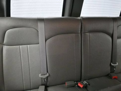 Used 2024 Chevrolet Express 3500 LS RWD image 15
