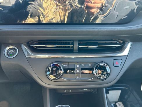 New 2026 Buick Envista Preferred FWD image 25