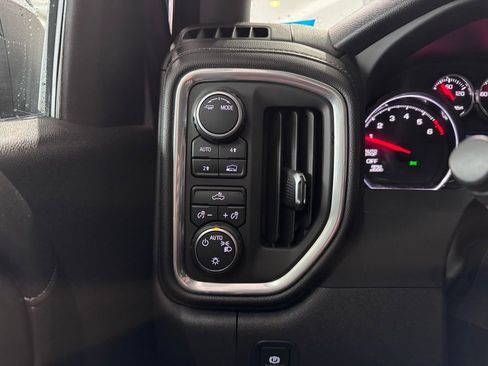 Certified 2022 Chevrolet Silverado 1500 LT image 22