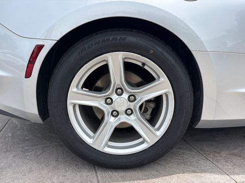 Used 2019 Chevrolet Camaro LT RWD image 12