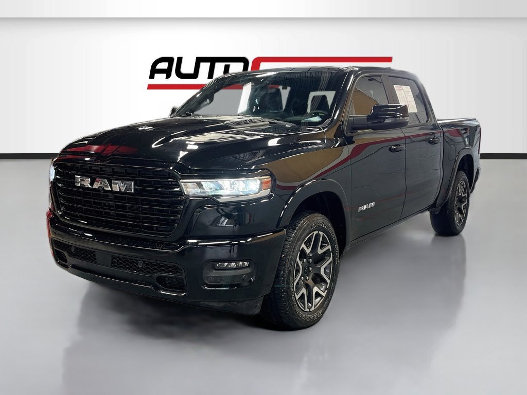 Used 2025 RAM 1500 Laramie w/ Sport Appearance Package AWD/4WD image 3